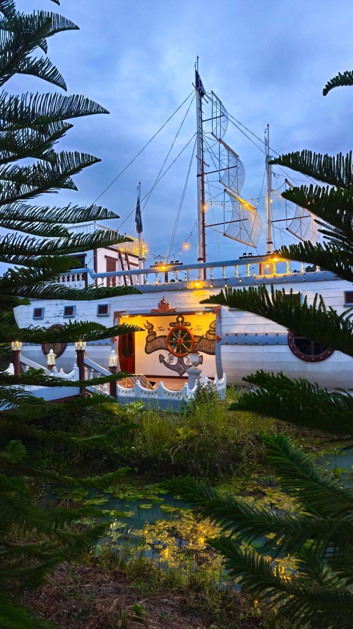 Boat And House Resort Khao Kho Exterior photo